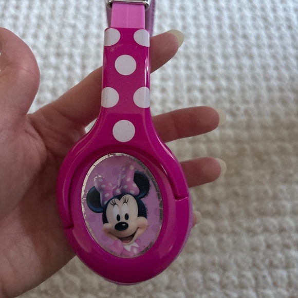 Adjustable Kids Headphones - Picture 7 of 7